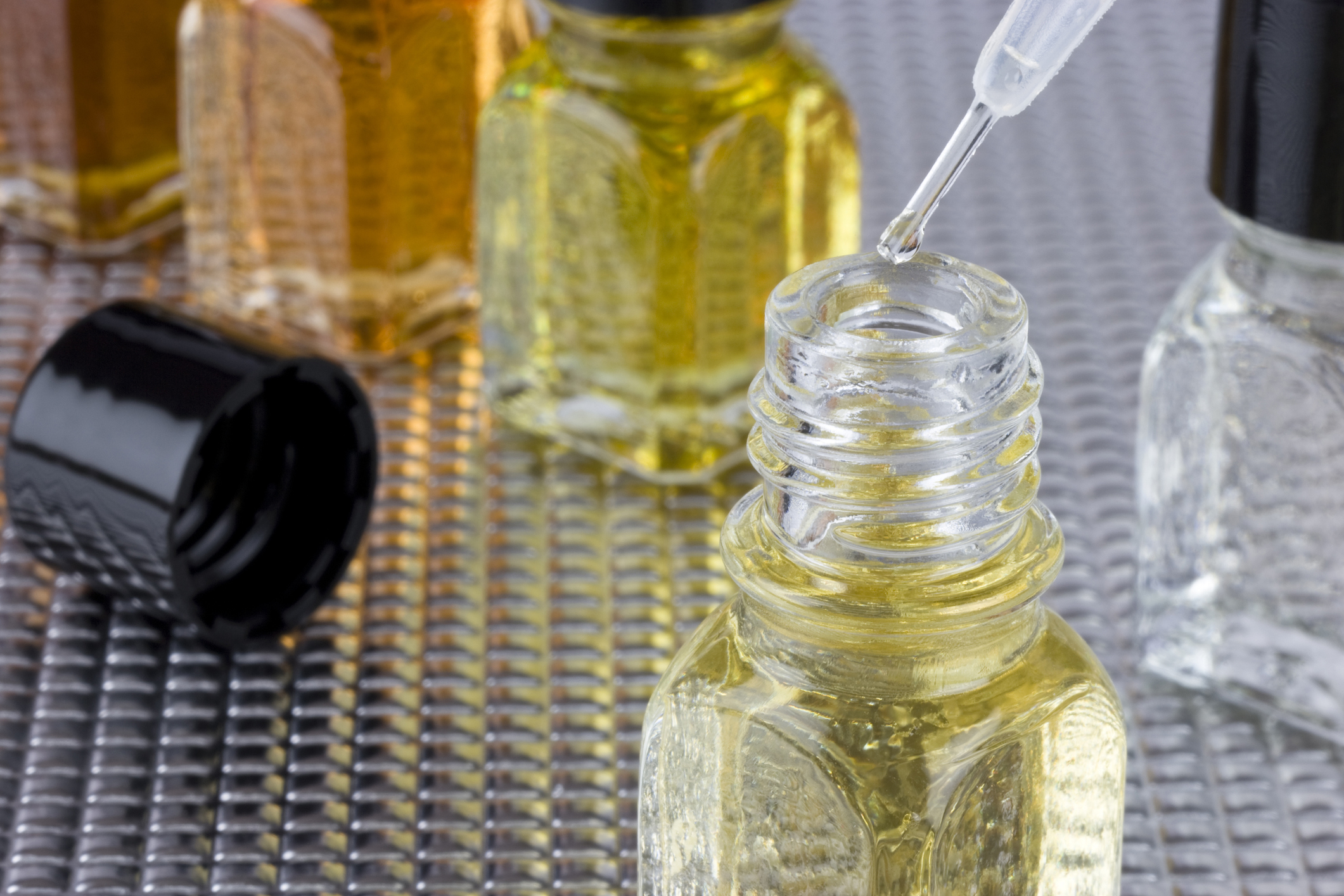 Eau de parfum, eau de toilette, eau de Cologne, quelle différence