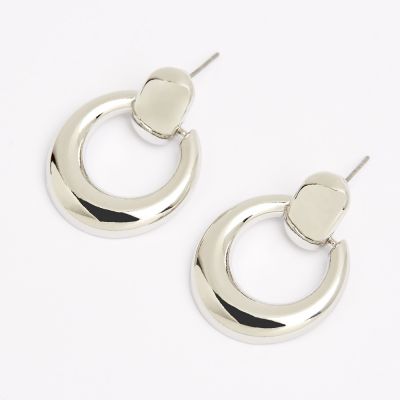 Boucles d'oreilles métal argente clou avec anneau